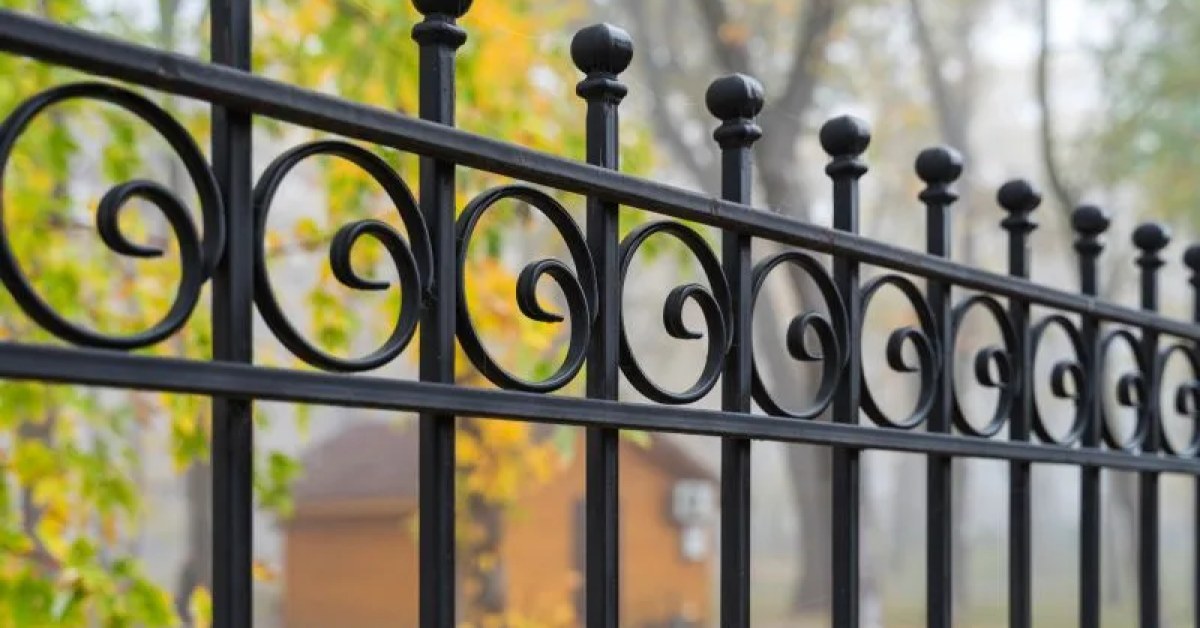 Iron Fence Installation